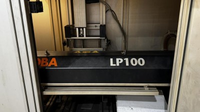 1 Lasergravurmaschine Foba LP100 mit Filtergerät Fuchs TKFD104FV, Bj. 2007 (Wasserrücklauf defekt)